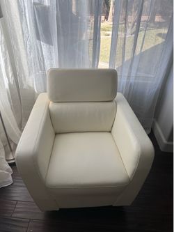Beautiful, Elegant, Upscale, Luxury, White Italian, Leather