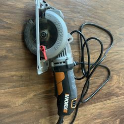 4 1/2 Worx Compact Circular Saw