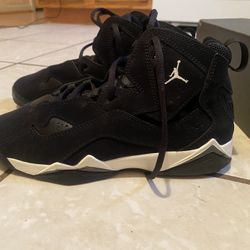 6.5y Jordan True Flight (Gs)