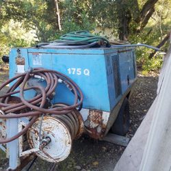 Tow behind Air compressor