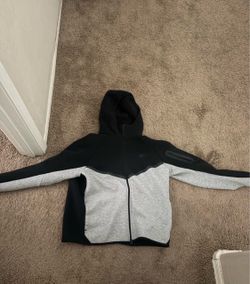 Nike tech