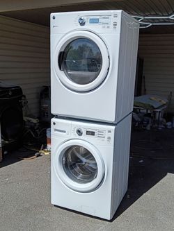 GE Stackable Washer and Electric Stove