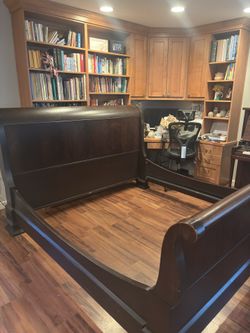 Mahogany Pottery Barn Sleigh Bed Frame