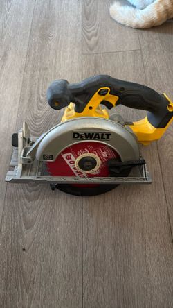 Dewalt Cordless Circular Saw