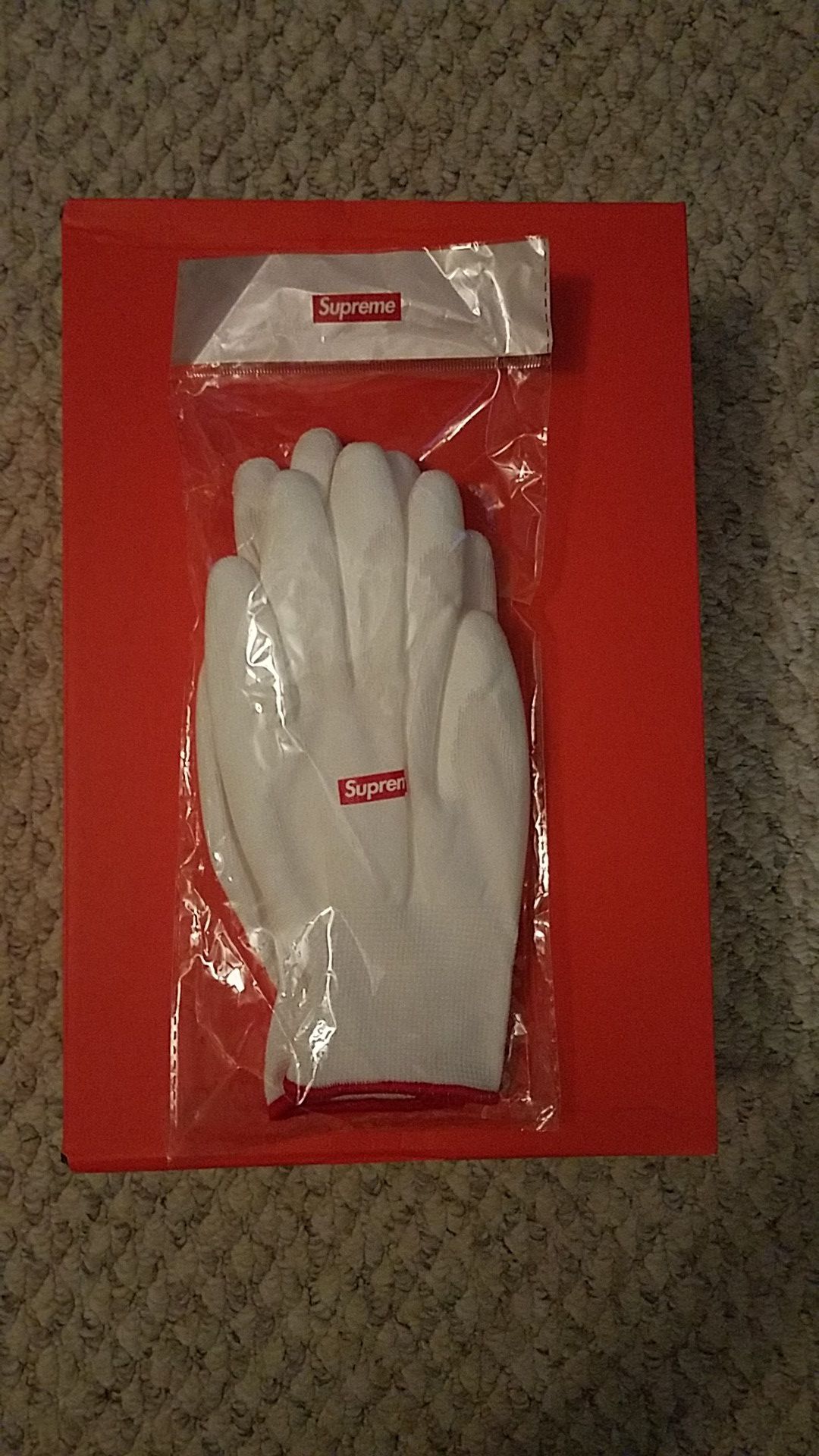 Supreme Rubberized Gloves