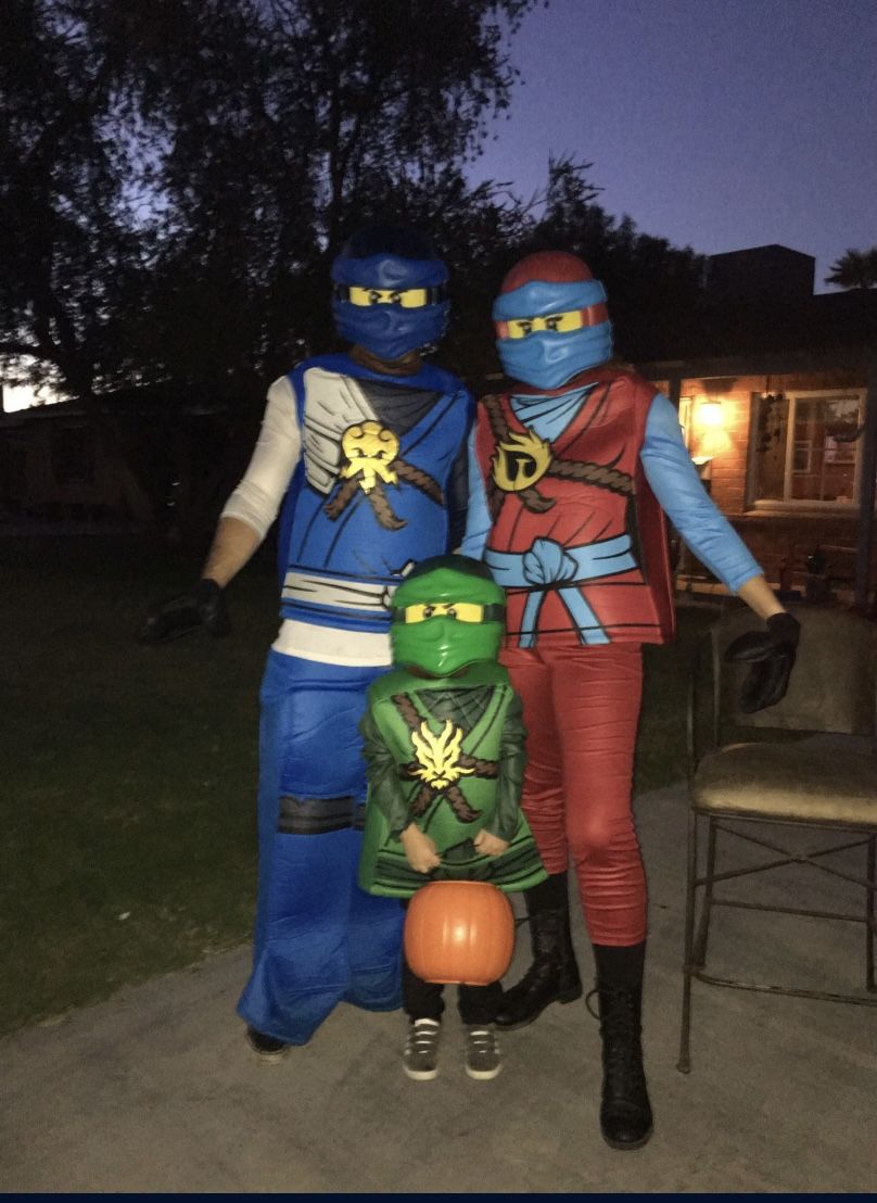 3 LEGO NINJAGO HALLOWEEN COSTUMES KIDS SIZE GREEN 4-6 BLUE&MAROON 10-12