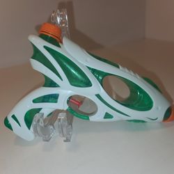H2O Blasters water squirter gun (T-A1)