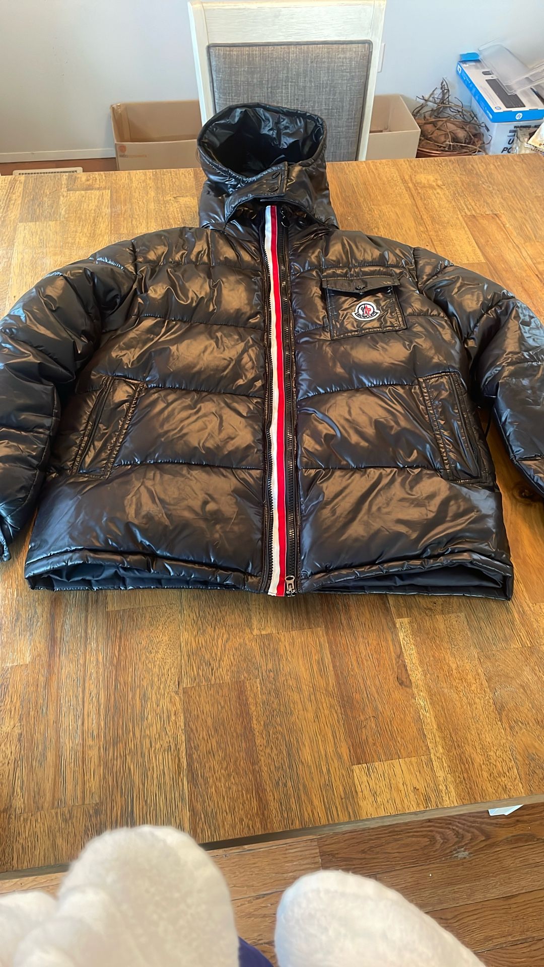 Luxury Authentic Moncler Montbeliard Black Down Jacket - Tricolor Zipper - Excellent Condition