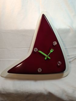 Reto Atomic Age Style LED Lighted Kitchen Clock