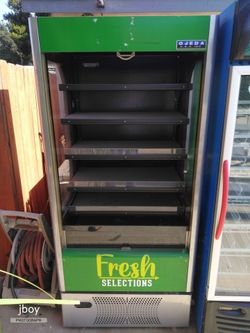 Refrigerator for sandwiches