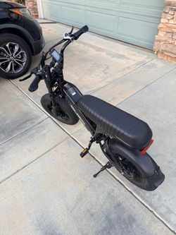 Eskute v100