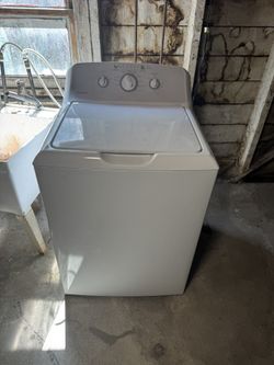 GE Top Load Washer - Runs Great 