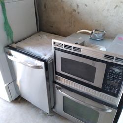 27 In Wall Unit Microwave/ Oven