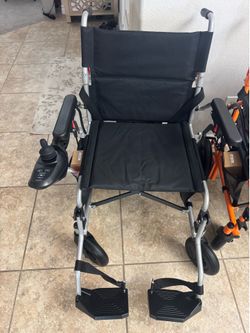Zygenair YF001S 18" Wide Electric Wheelchair, 330 lbs Capacity, 500W Lightweight Foldable Power Wheelchair for Adults, Motorized Wheelchair with 12Ah 