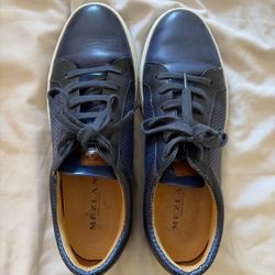 Mezlan Navy Leather Low-Top Sneakers