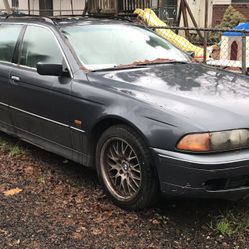 1999 BMW 540i