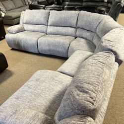 Double Reclining Stylish Sectional!