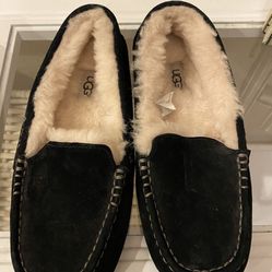 UGG Slippers 7 
