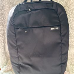 Incase Icon Backpack
