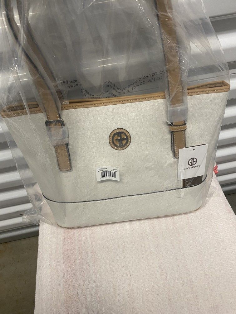 SAFFIANO TOTE/WHITE