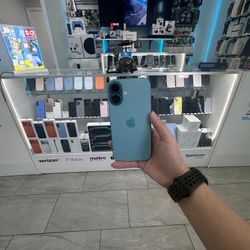 iPhone 17