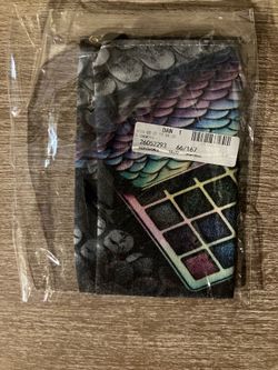 Makeup bags in sealed packaging-5 pack bundle