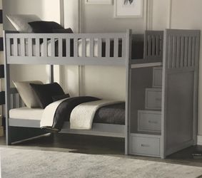 Twin/Twin Bunk Bed