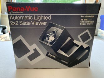 Pana-Vue Automatic Lighted 2x2 Slide Viewer By View Master