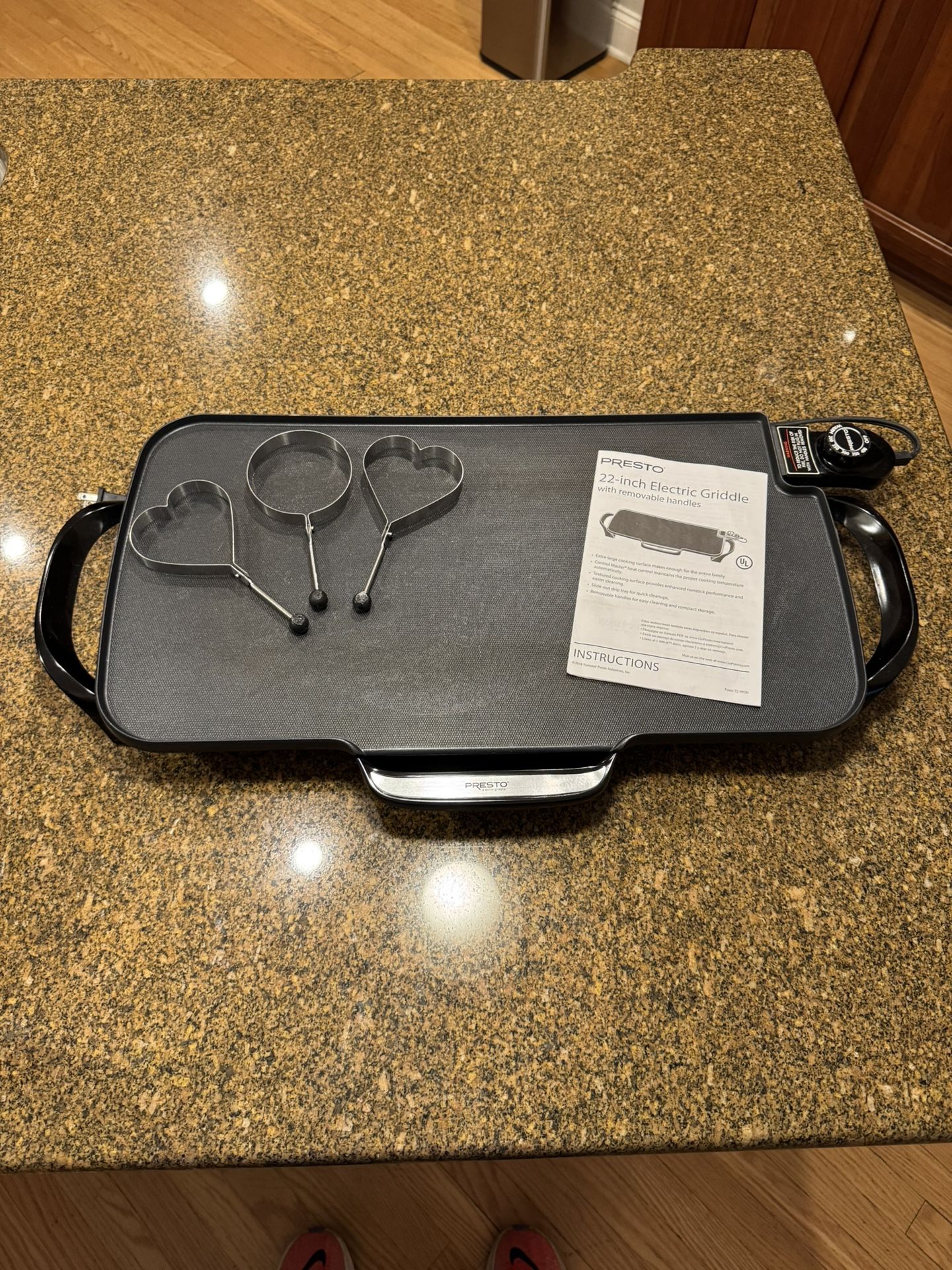 Electric Griddle (22 Inch) - Presto