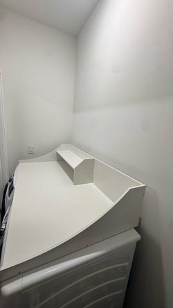 White Topper Station Washer and Dryer