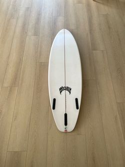 5’11” 29.2L Lost Sub Driver Subdriver 2.0 Squash Surfboard