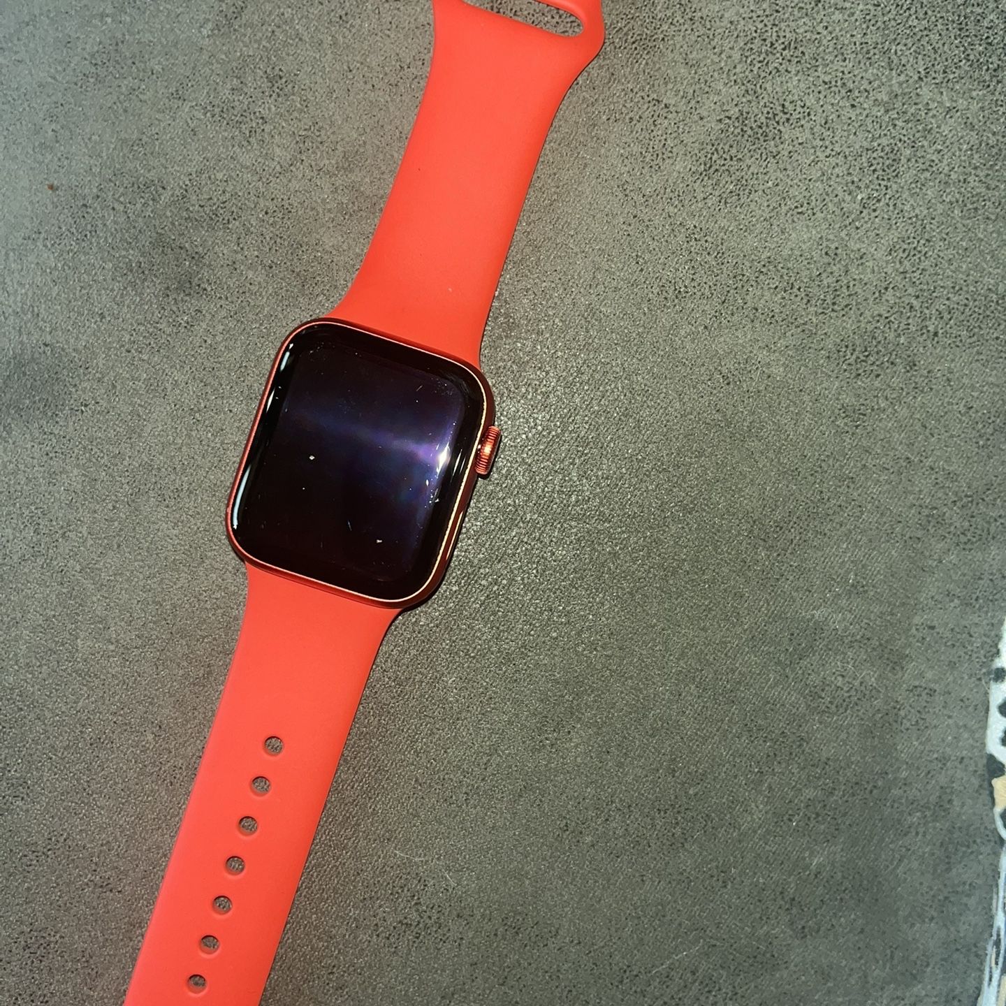 Apple Watch Series 9 GPS + Cellular, 41mm, S/M