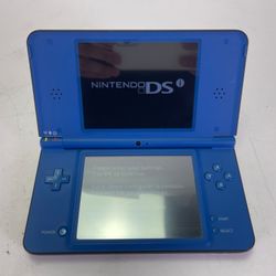 Nintendo DSi XL Blue