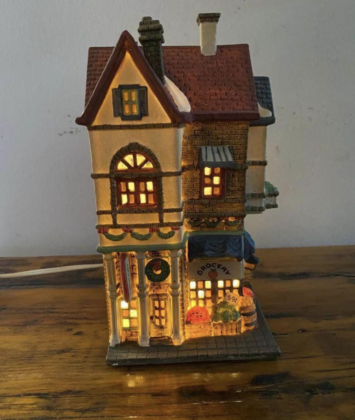 Adorno Casita Porcelana Lámpara 