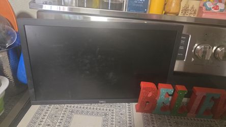 3 Dell Computer Monitors 