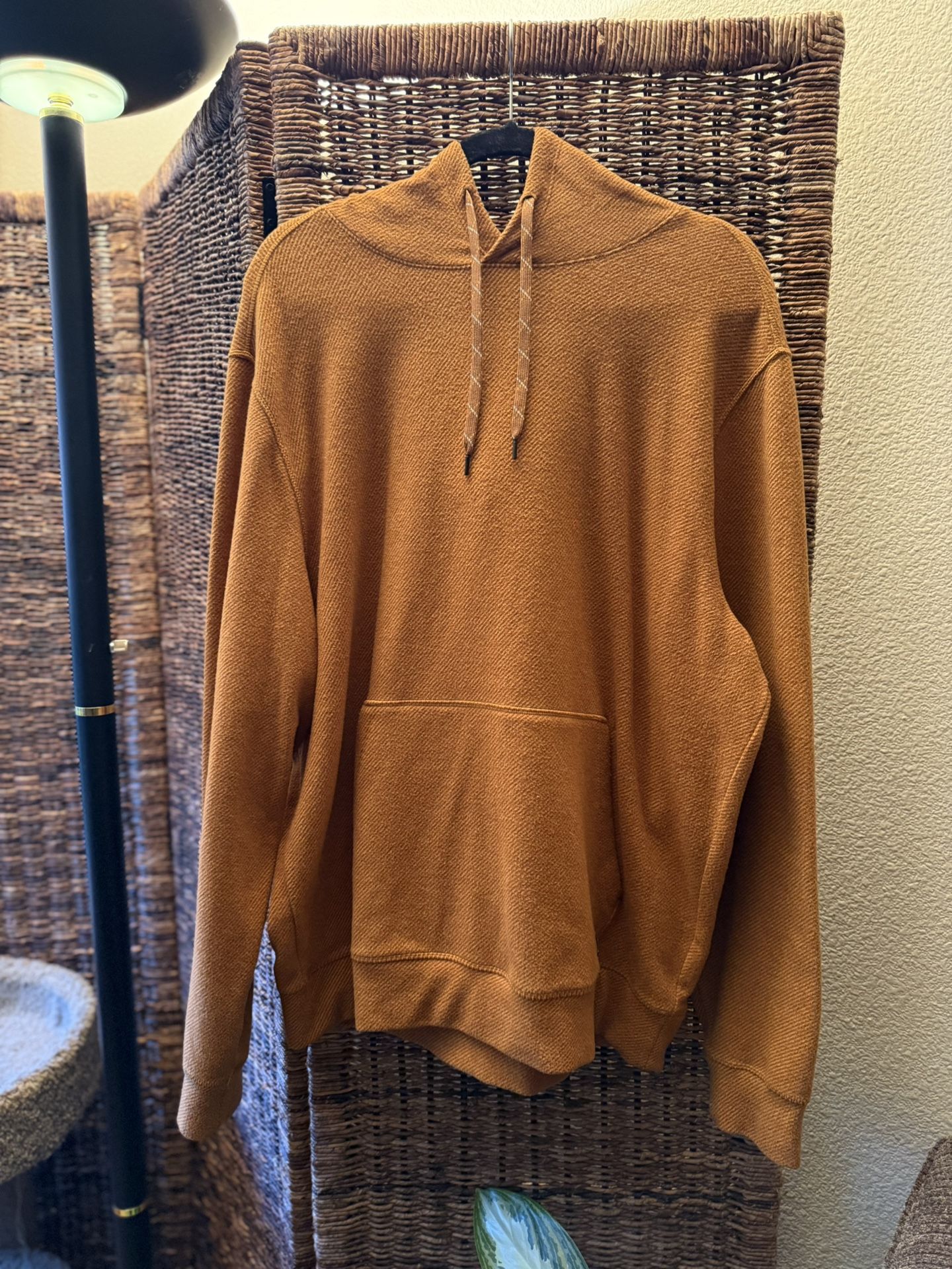Alpine Design Men's Rust Orange Hoodie Sweater