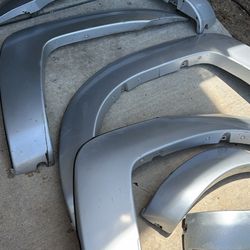 FENDER FLARES TOYOTA TACOMA 2005/2010 FOUR DOORS $90 FOR ALL PICKUP GRAND PRARIE TX SERIOUS BUYERS PLEASE