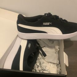 Puma Suede Classic Black/White Suede Sneakers Size 10