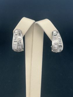 14k WG EARRINGS