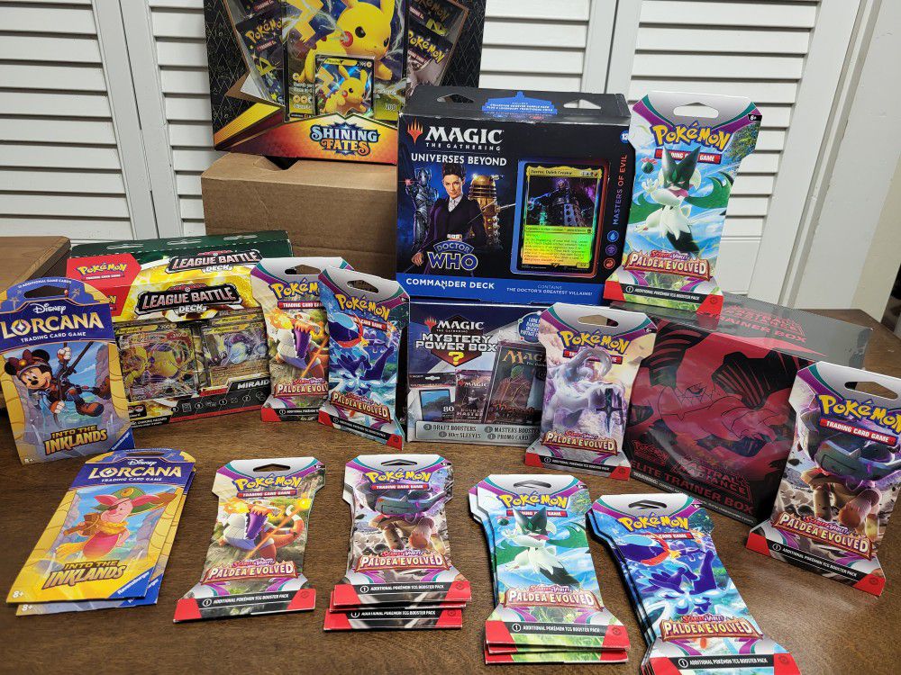 POKEMON CARDS  And MAGIC 