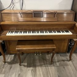 Hobart M. Cable Piano