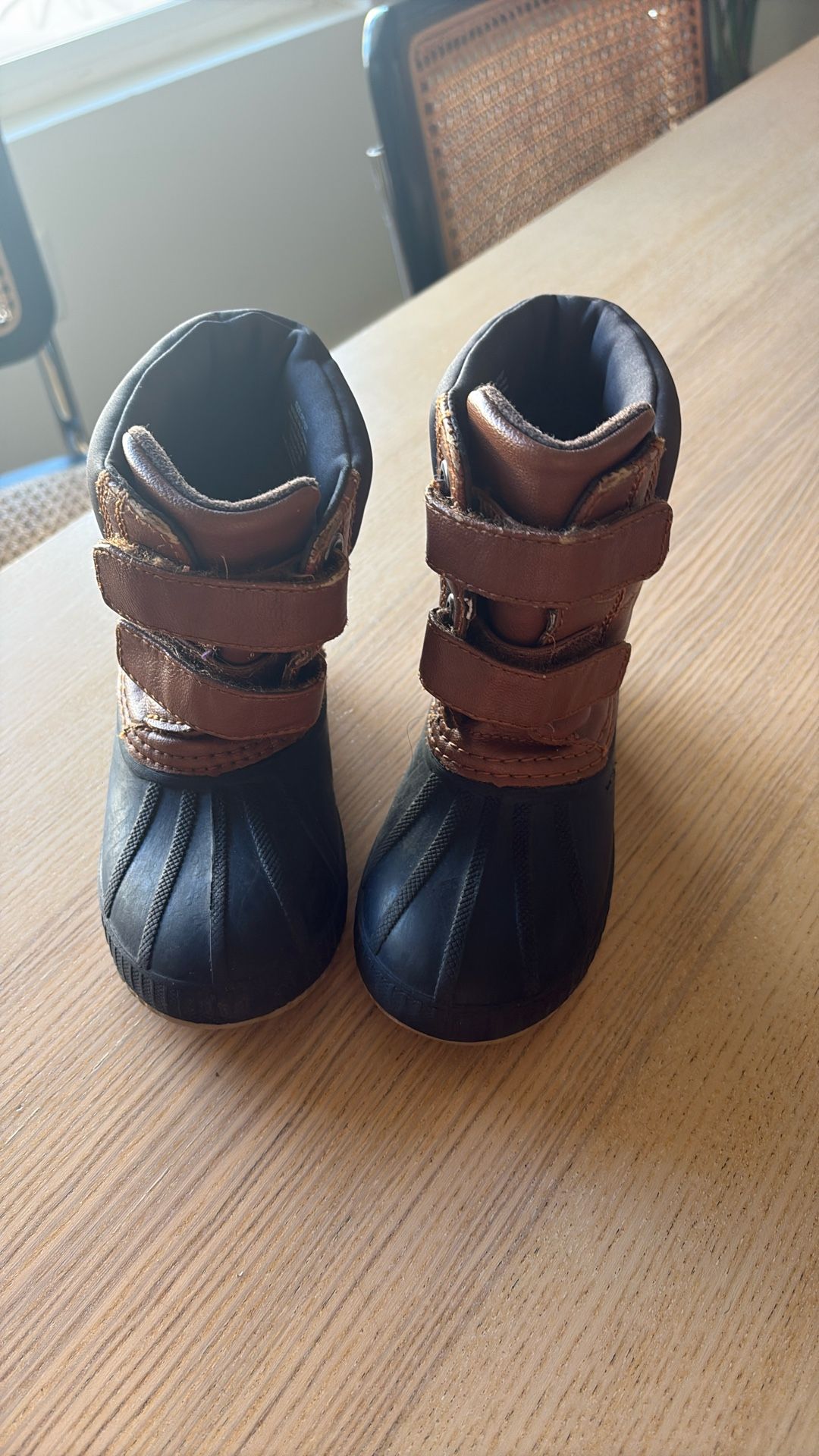 GAP Snow boots