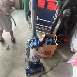 Shark Vacuum Good Condition