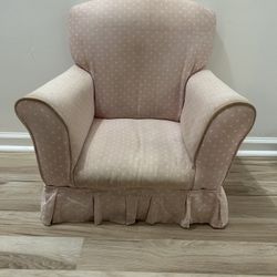 Vintage | Style Pink Polka Dot Toddler Armchair | Adorable & Comfy