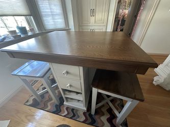 Farm Style Dining Table With Four Chairs