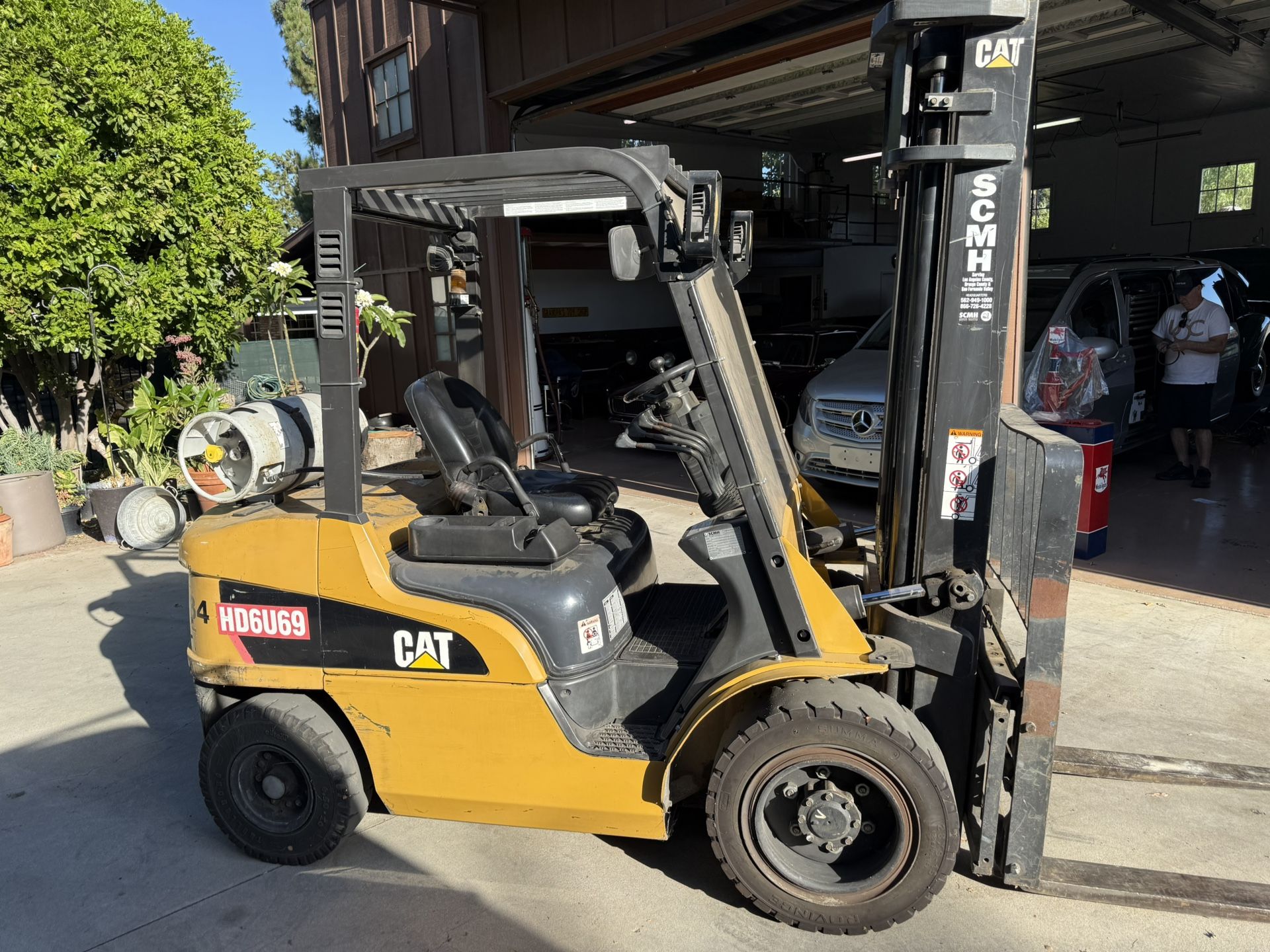 Cat Forklift 5k