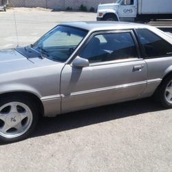 Mustang Lx