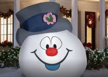 Giant 60" Tall Inflatable Frosty The Snowman