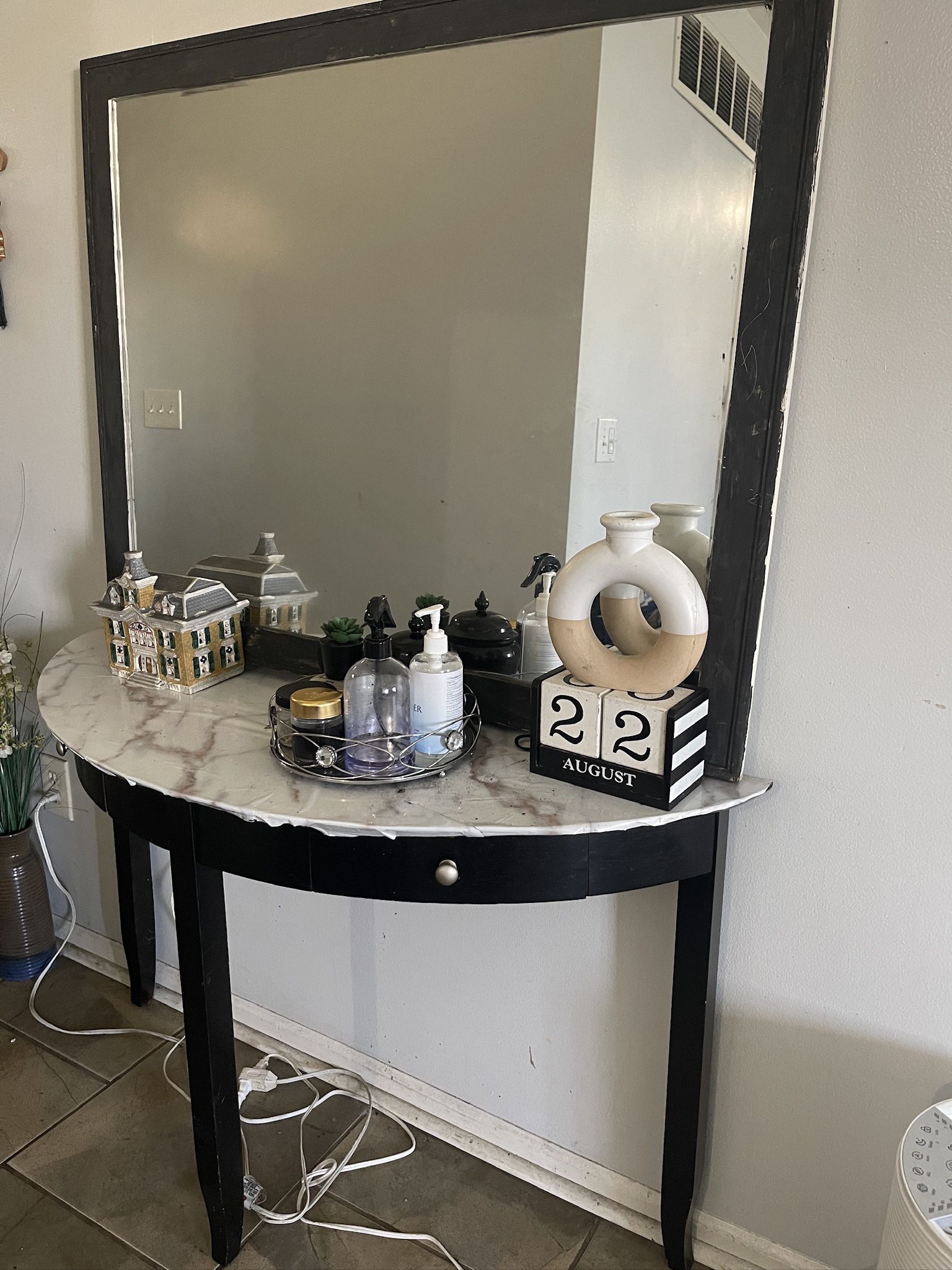 Table With Mirror