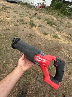 Milwaukee M18 sawzall